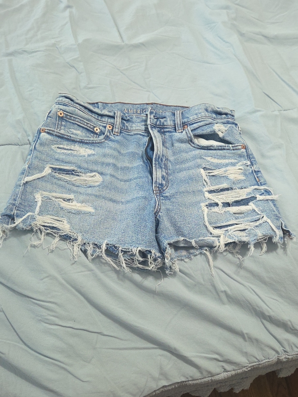 American Eagle High-rise '90s Boyfriend Short